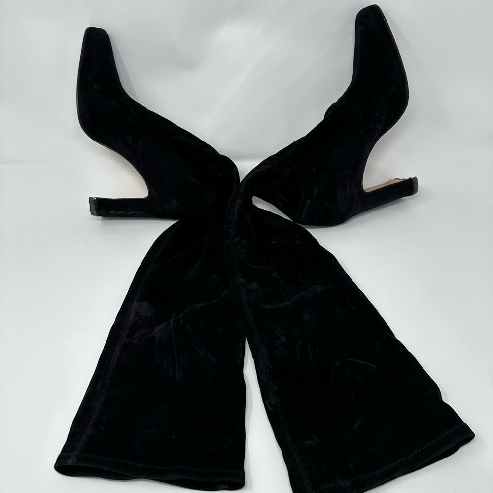 BCBGMaxAzria Black Over the Knee Boots Suede Size 7 Heels Pointed Toe
